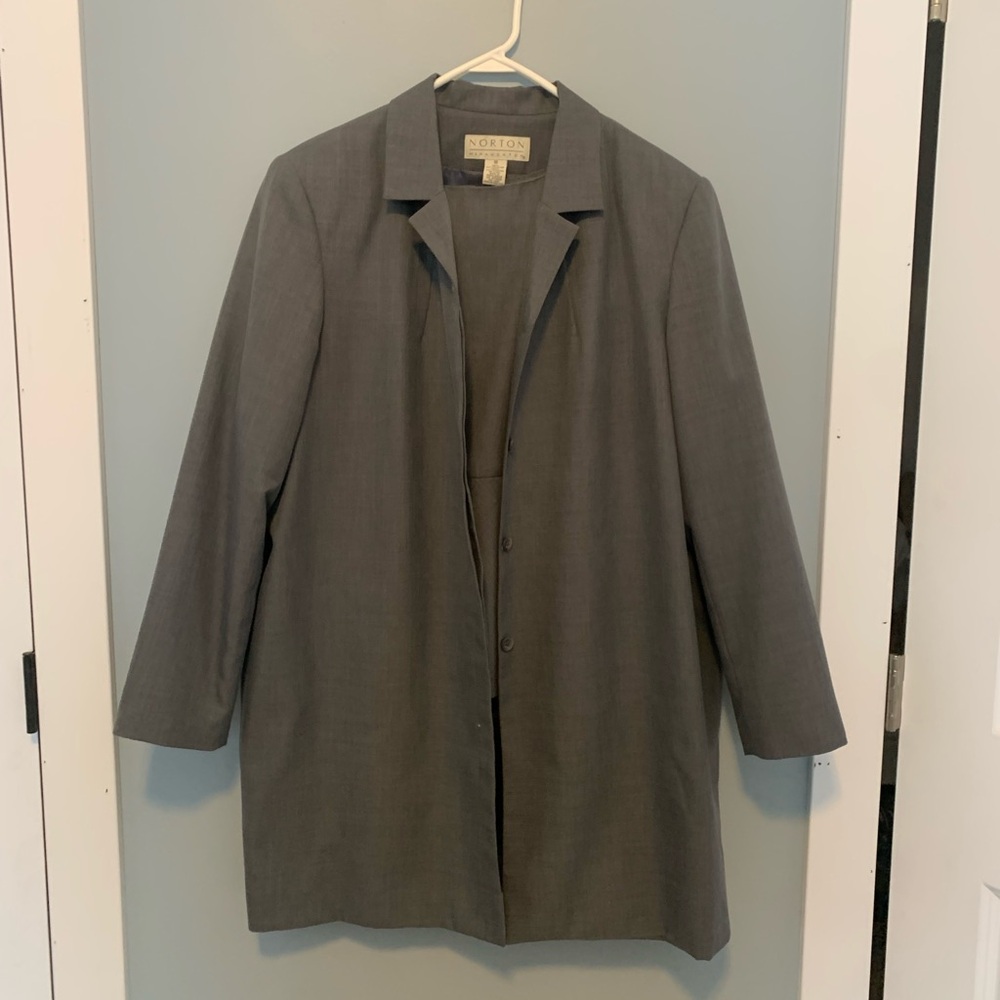 Women’s 3 Piece Plus-Sized Grey Suit